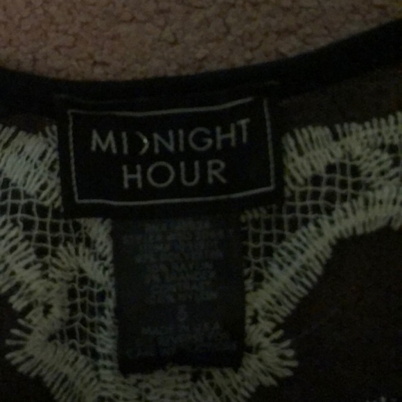 Black long sleeved dress - Picture 3 of 4